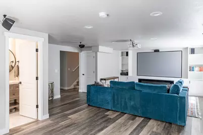 1025 W Coyote Gulch Way, Bluffdale, UT 84065 - Photo 44