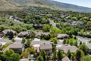1016 S Sage Ln, Fruit Heights, UT 84037 - Photo 14