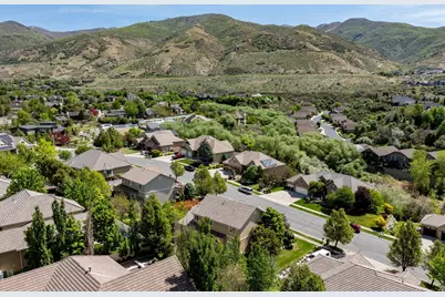 1016 S Sage Ln, Fruit Heights, UT 84037 - Photo 68