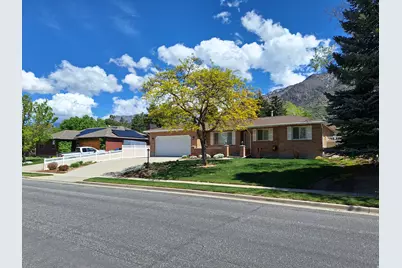 11499 S High Mountain Dr, Sandy, UT 84092 - Photo 4