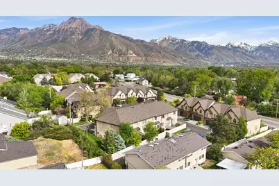 4468 S Archer Garden Ct, Holladay, UT 84117 - Photo 4