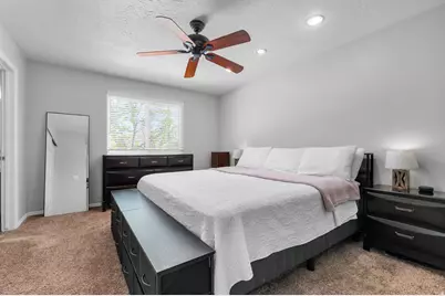 429 E 1700 S, Kaysville, UT 84037 - Photo 12