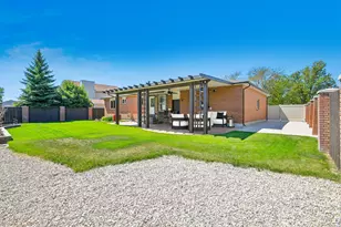 10027 S Birnam Woods Way, South Jordan, UT 84009 - Photo 20