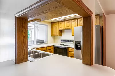 5839 S Waterbury Dr E #UNIT K, Holladay, UT 84121 - Photo 6