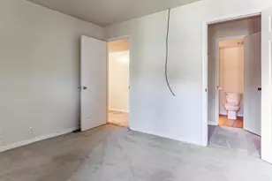 5839 S Waterbury Dr E, Holladay, UT 84121 - Photo 10