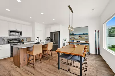 6748 S Harvest Park Ln E, South Weber, UT 84405 - Photo 18