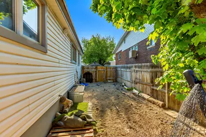 196 N 100 W, Tooele, UT 84074 - Photo 22