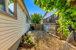 196 N 100 W, Tooele, UT 84074 - Photo 22