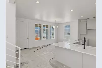 7624 S Clipper Hill Rd W #302, West Jordan, UT 84081 - Photo 4
