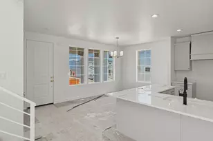 7624 S Clipper Hill Rd W, West Jordan, UT 84081 - Photo 4