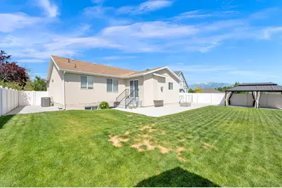 4645 W Emma Mine Dr, Herriman, UT 84096 - Photo 24
