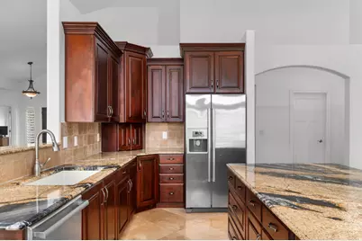439 E Stokes Ave, Draper, UT 84020 - Photo 10