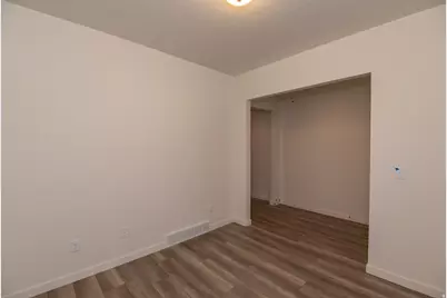4366 E Willow Oak Way, Eagle Mountain, UT 84005 - Photo 4