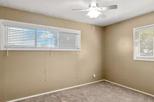 157 W 4400 S, Washington Terrace, UT 84405 - Photo 12