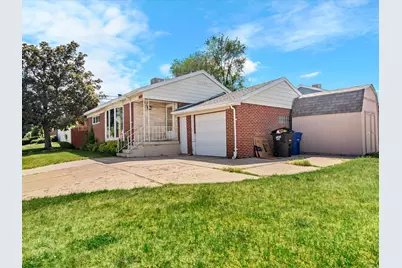 157 W 4400 S, Washington Terrace, UT 84405 - Photo 2