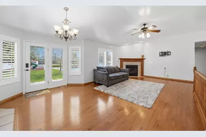 1429 Flint Meadow Dr, Kaysville, UT 84037 - Photo 10