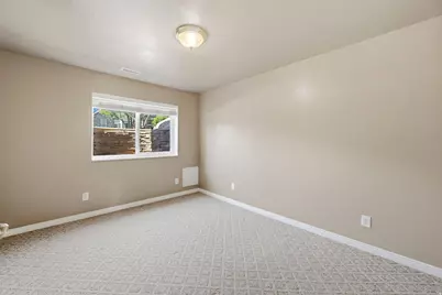1429 Flint Meadow Dr, Kaysville, UT 84037 - Photo 36