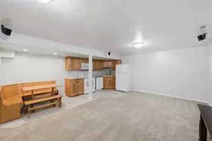 1429 Flint Meadow Dr, Kaysville, UT 84037 - Photo 30