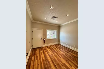 3643 S Highland Dr, Salt Lake City, UT 84106 - Photo 6