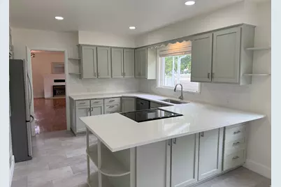 241 N 100 W, Mount Pleasant, UT 84647 - Photo 2