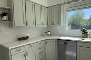 241 N 100 W, Mount Pleasant, UT 84647 - Photo 2