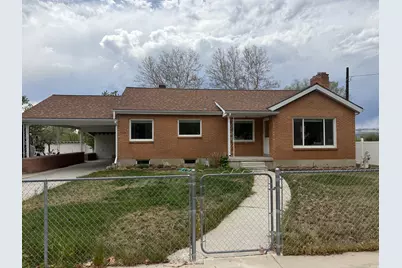 241 N 100 W, Mount Pleasant, UT 84647 - Photo 1