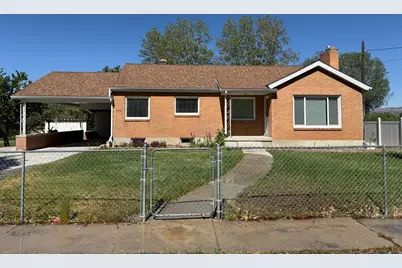 241 N 100 W, Mount Pleasant, UT 84647 - Photo 1