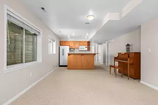 2184 E Eagle Ray Ct, Cottonwood Heights, UT 84121 - Photo 22