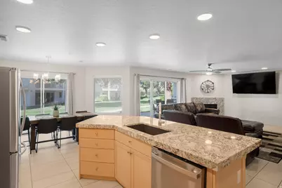 1845 W Canyon View Dr #902, Saint George, UT 84770 - Photo 2