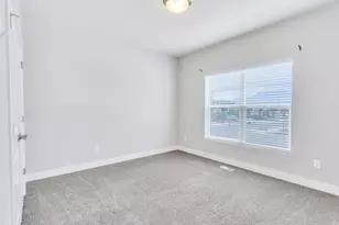 7632 S Waverly Ln, West Jordan, UT 84084 - Photo 12