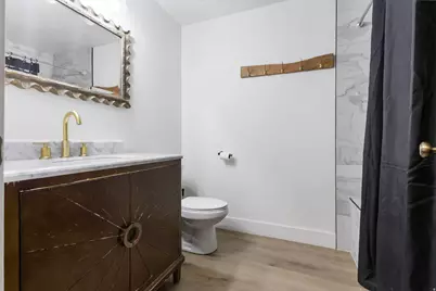 3915 S Feramorz Dr, Holladay, UT 84124 - Photo 14