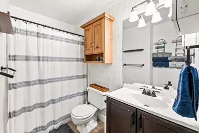 1205 E Waterside Cv S, Midvale, UT 84047 - Photo 12