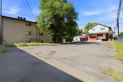 442 N 200 E, Provo, UT 84606 - Photo 24