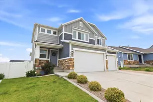 9635 N Bridge St, Eagle Mountain, UT 84005 - Photo 2