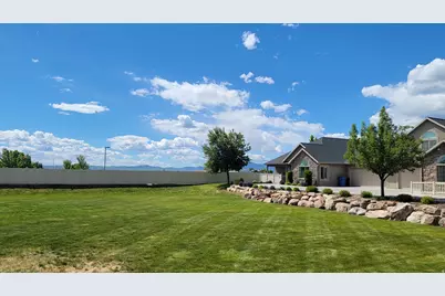 2273 N 230 E #C, North Logan, UT 84341 - Photo 32