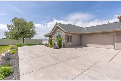2273 N 230 E #C, North Logan, UT 84341 - Photo 30