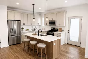 7029 W Lake Ave, South Jordan, UT 84009 - Photo 12