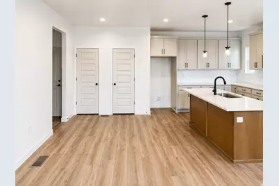 7029 W Lake Ave, South Jordan, UT 84009 - Photo 16