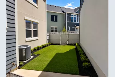 7029 W Lake Ave, South Jordan, UT 84009 - Photo 26