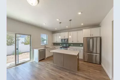 1117 S 1275 W, Clearfield, UT 84015 - Photo 12