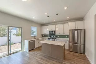 1117 S 1275 W, Clearfield, UT 84015 - Photo 12