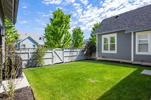 4661 W Bywater Ln S, South Jordan, UT 84009 - Photo 4