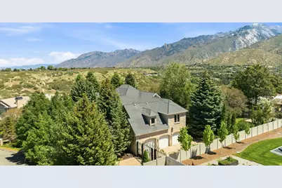1 Pepperwood Pointe, Sandy, UT 84092 - Photo 4