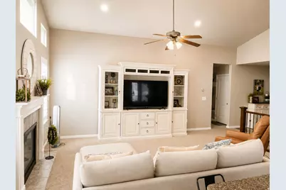 423 W Cornfield Cir S, Kaysville, UT 84037 - Photo 10