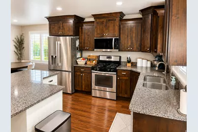 423 W Cornfield Cir S #236, Kaysville, UT 84037 - Photo 4