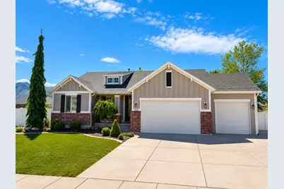 423 W Cornfield Cir S, Kaysville, UT 84037 - Photo 2