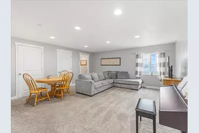 15042 S Gallant Dr W, Bluffdale, UT 84065 - Photo 18