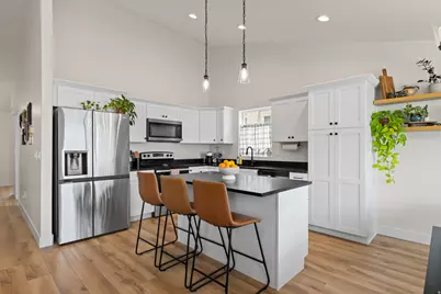 4478 W Monument Peak Dr, Herriman, UT 84096 - Photo 8