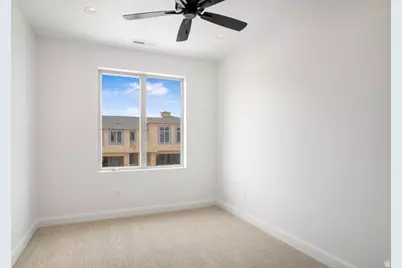 978 N Manen St, Washington, UT 84780 - Photo 24