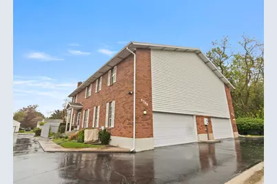 4798 S Saxony Cir E, Holladay, UT 84117 - Photo 1